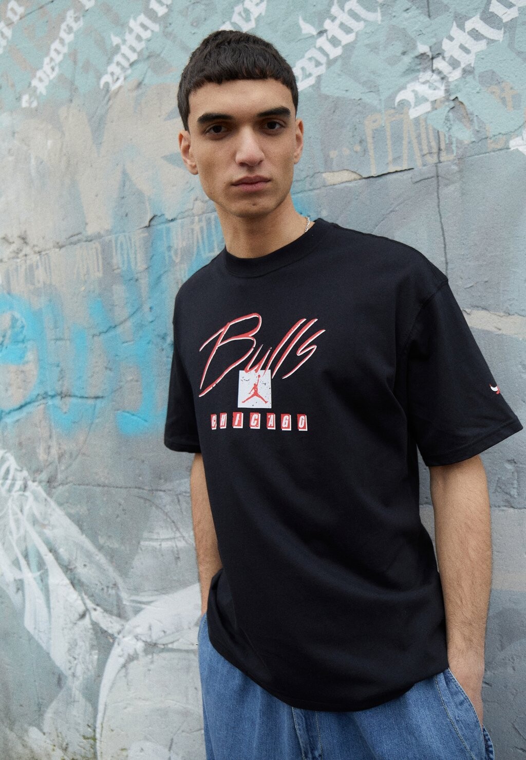 

Футболка с принтом ФУТБОЛКА NBA CHICAGO BULLS STATEMENT M90 Nike, черная