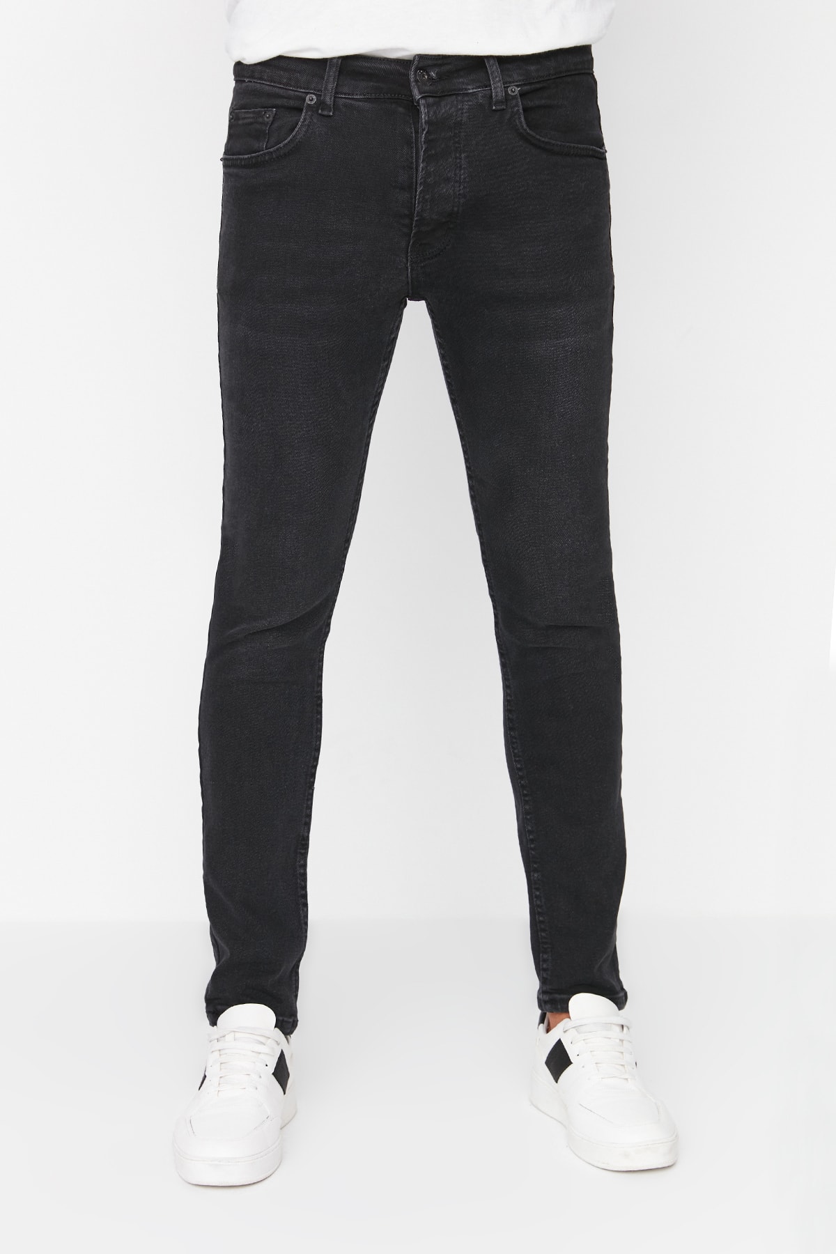 Джинсы Trendyol скинни, черный джинсы скинни размер 27 черный