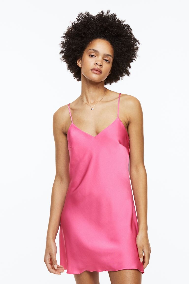 

Атласная ночная рубашка H&M