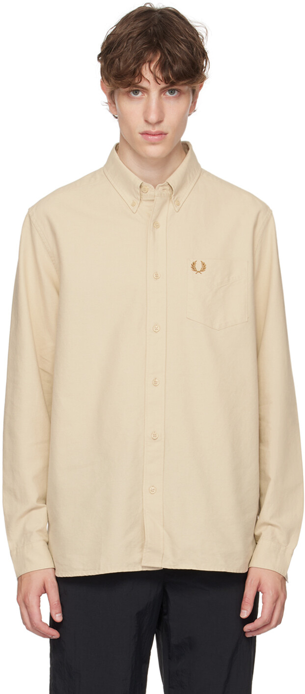 

Бежевая рубашка с вышивкой Fred Perry