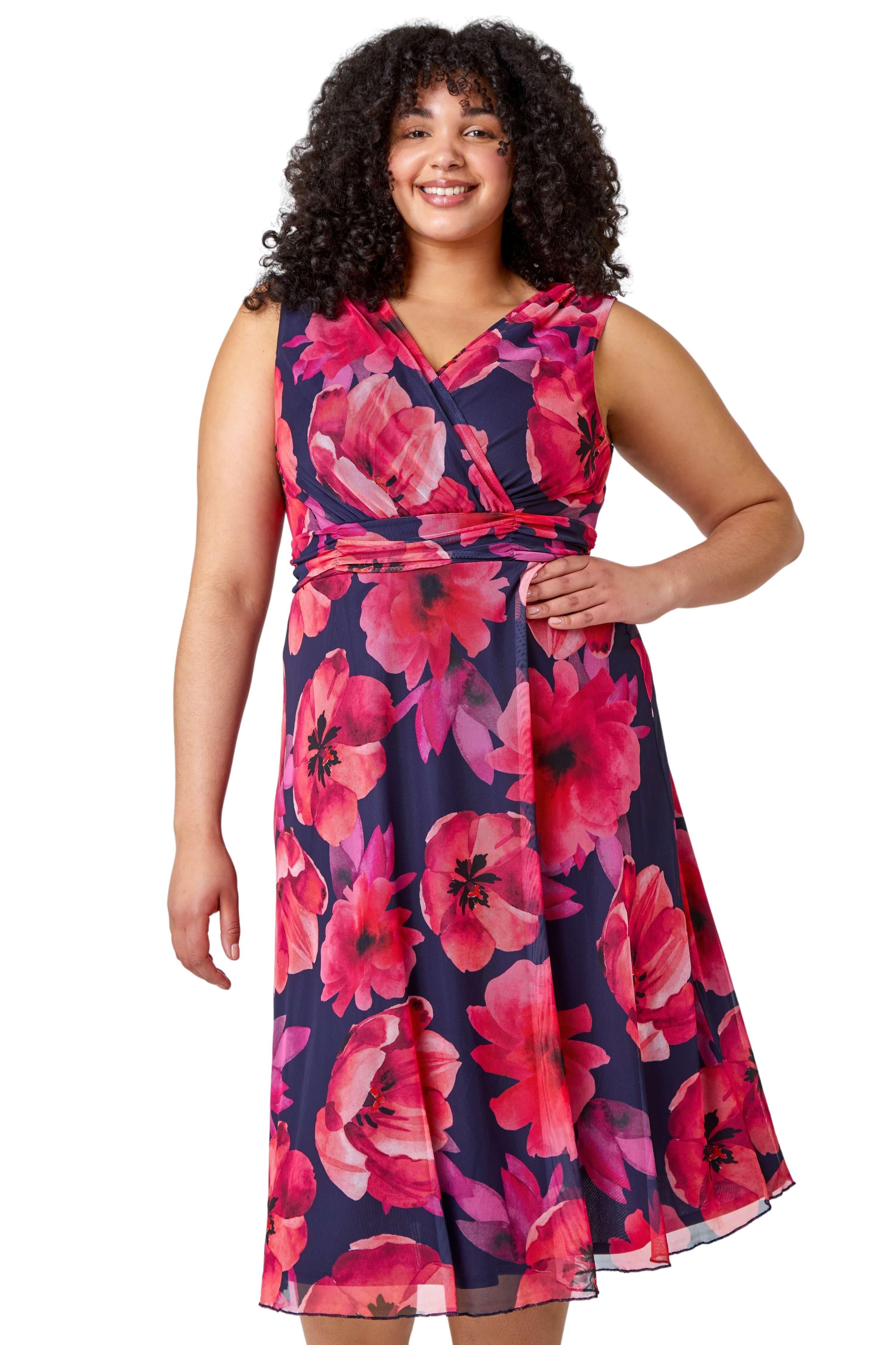 Сетчатое платье с запахом и цветочным принтом Curve Roman, розовый