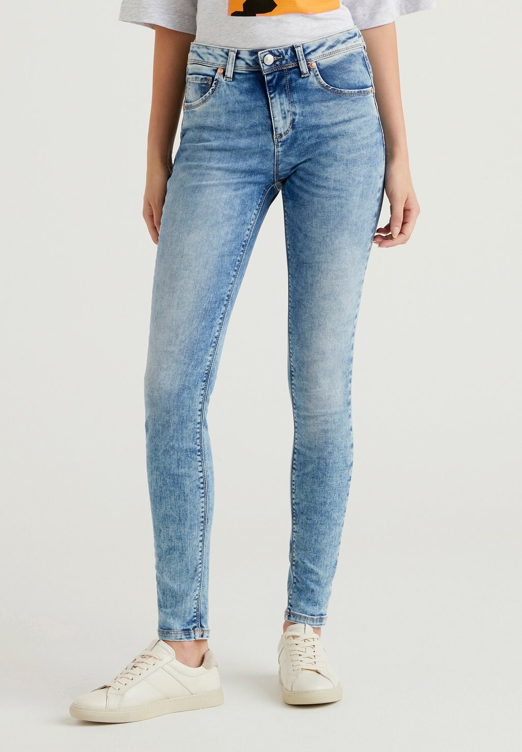 

Джинсы Skinny Fit United Colors of Benetton, синий