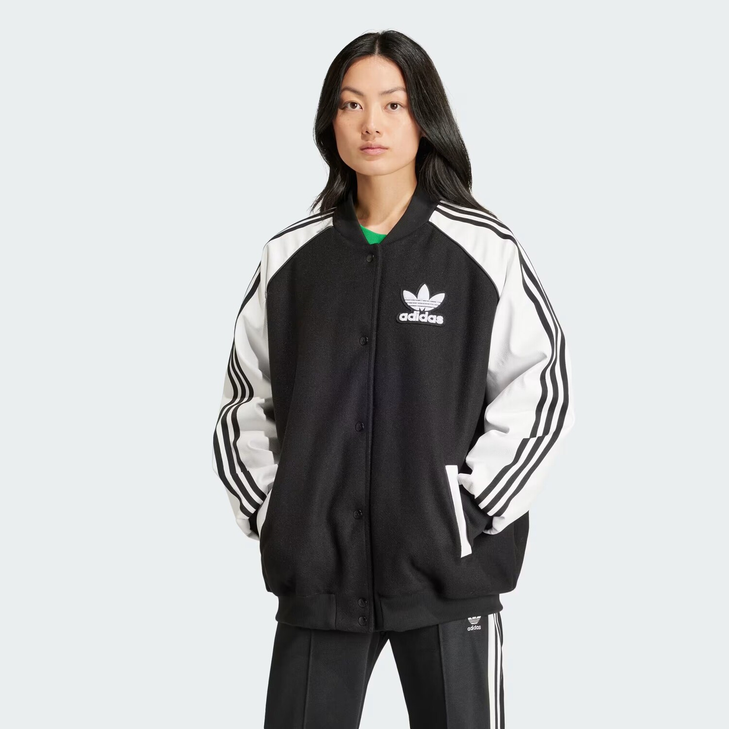 

Куртка оверсайз VRCT из нержавеющей стали SST Adidas, цвет White/Black
