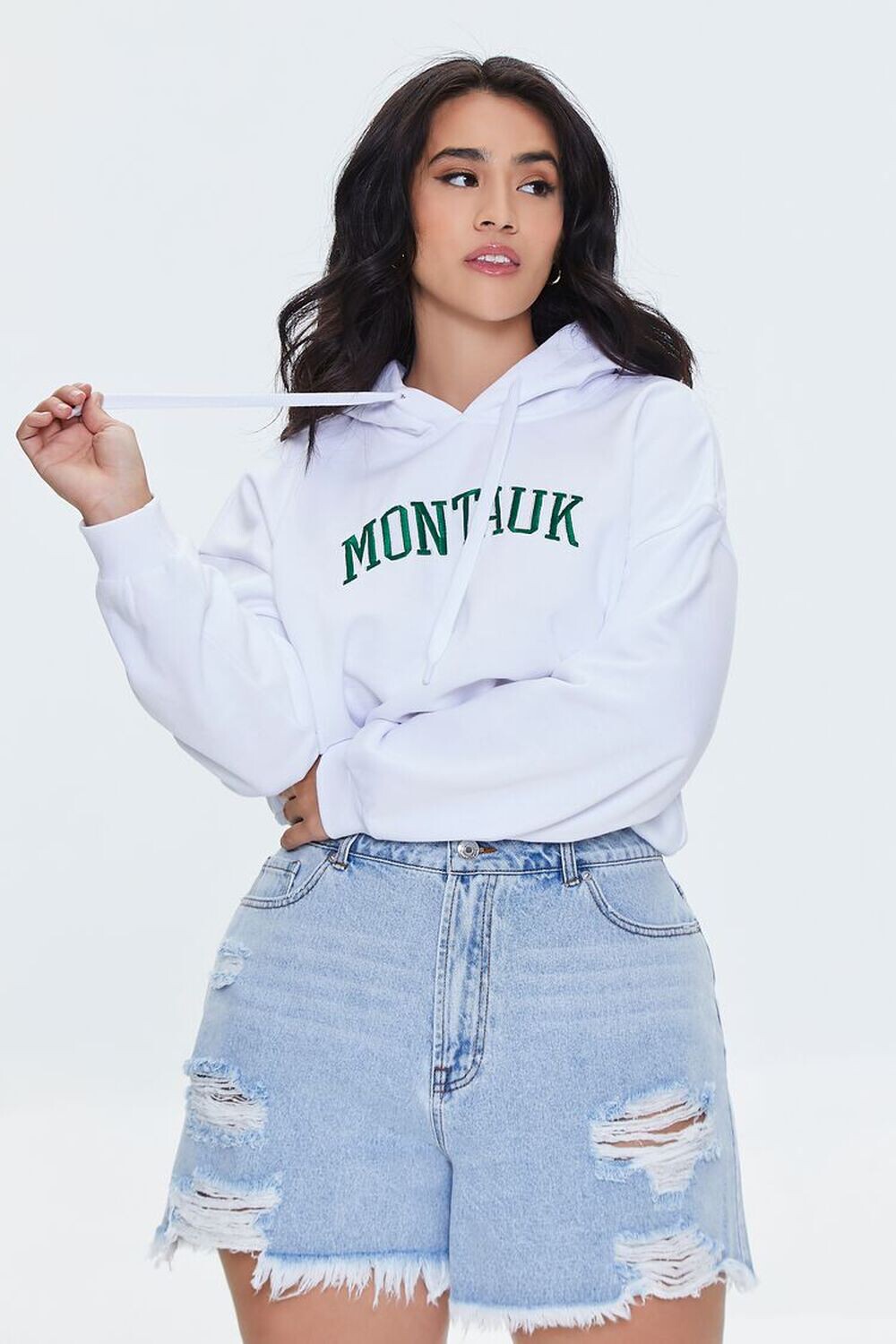 цена Толстовка Montauk с вышивкой больших размеров Forever 21, белый