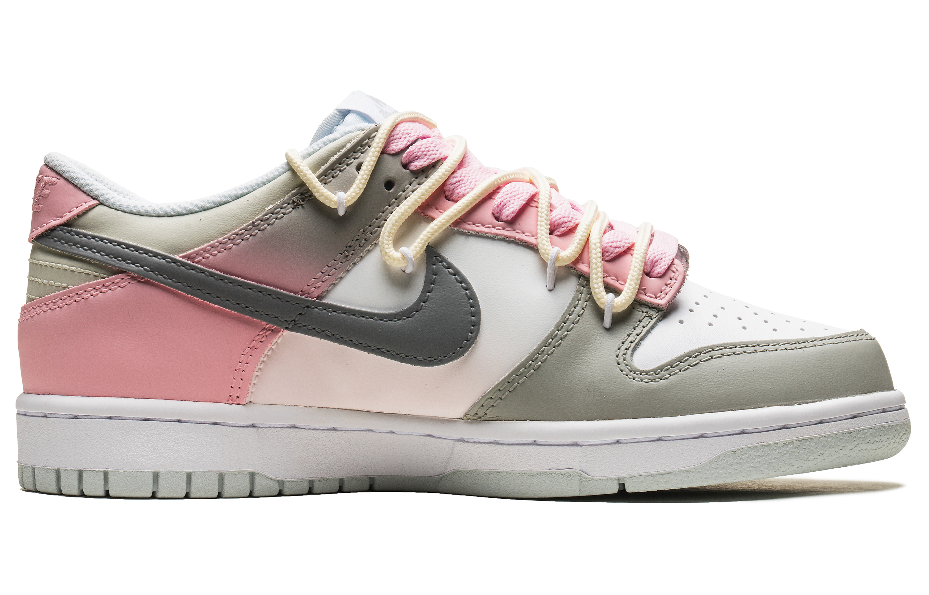 

Кроссовки Nike Dunk Skateboarding Shoes Women's Low-top White/pink/gray, розовый