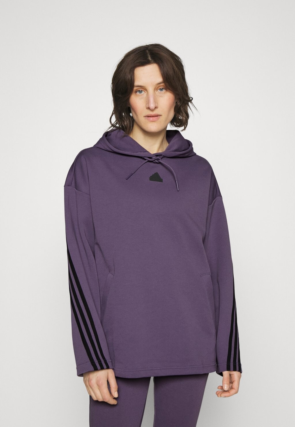 

Толстовка ХУДИ adidas Sportswear, тень фиолетового цвета, Фиолетовый