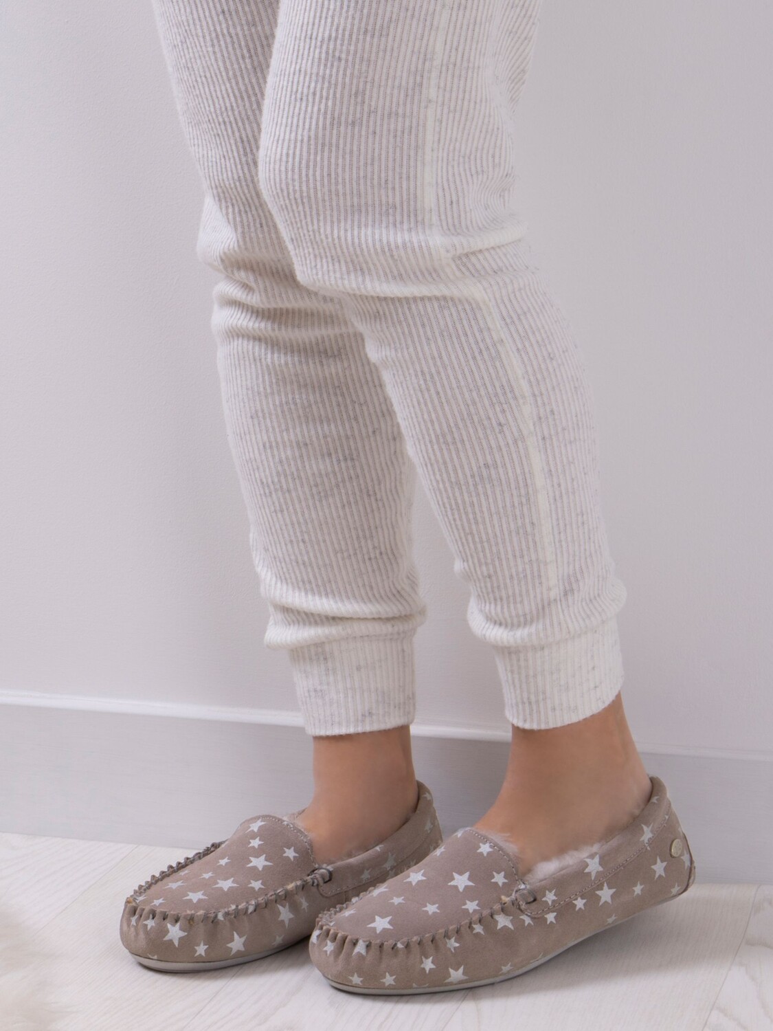 

Замшевые мокасины Regent Star Just Sheepskin, светло-серый