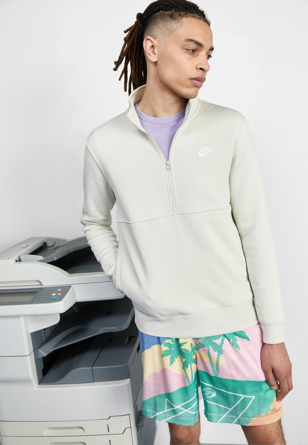 

Толстовка Nike M Club Bb Hz, светлая кость, Белый