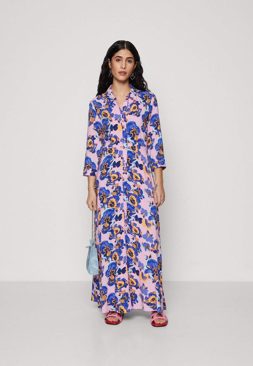 

Длинное платье YASSAVANNA LONG SHIRT DRESS YAS, сирень