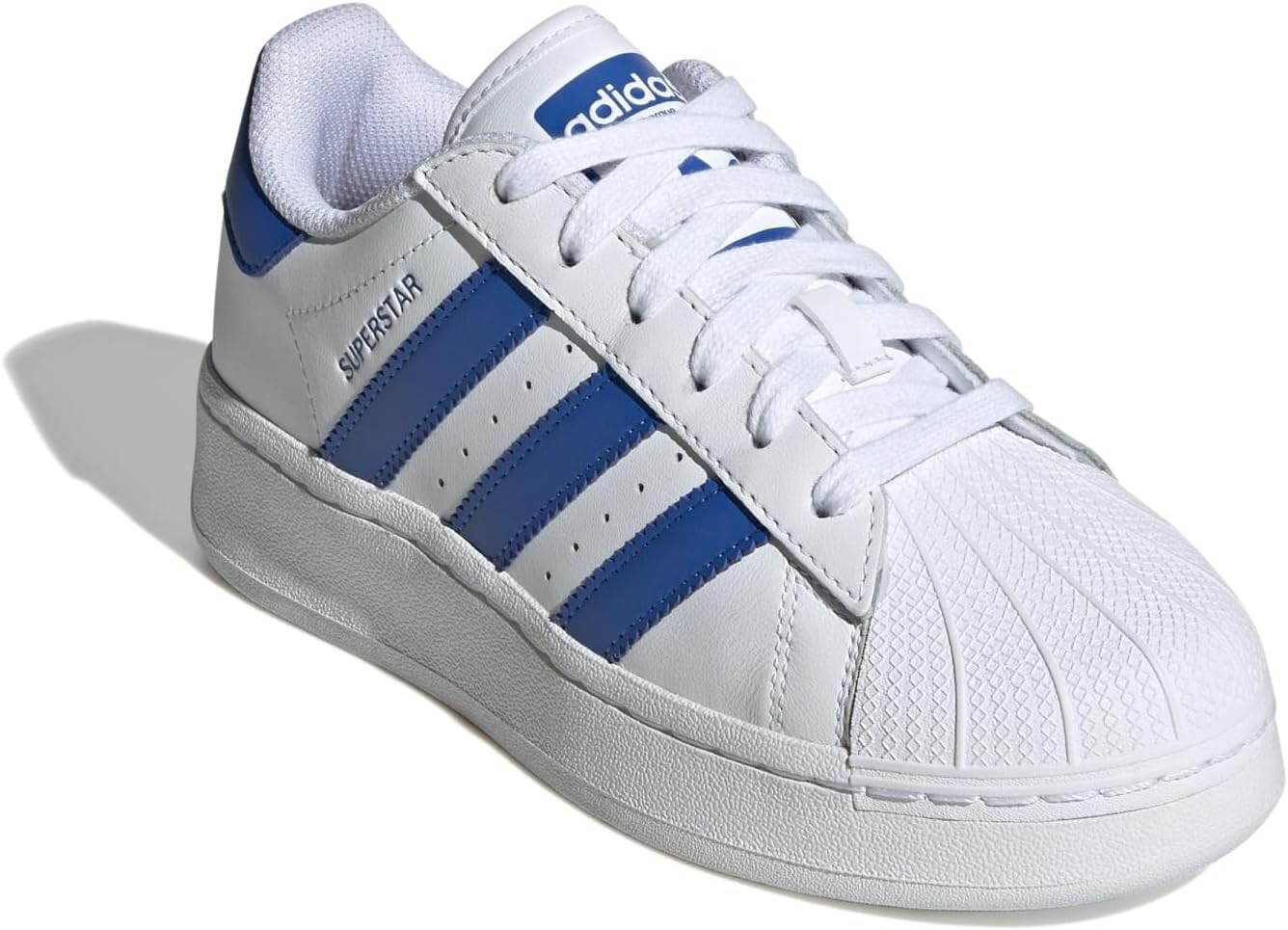 

Кроссовки Superstar XLG adidas, цвет Footwear White/Blue/Footwear White