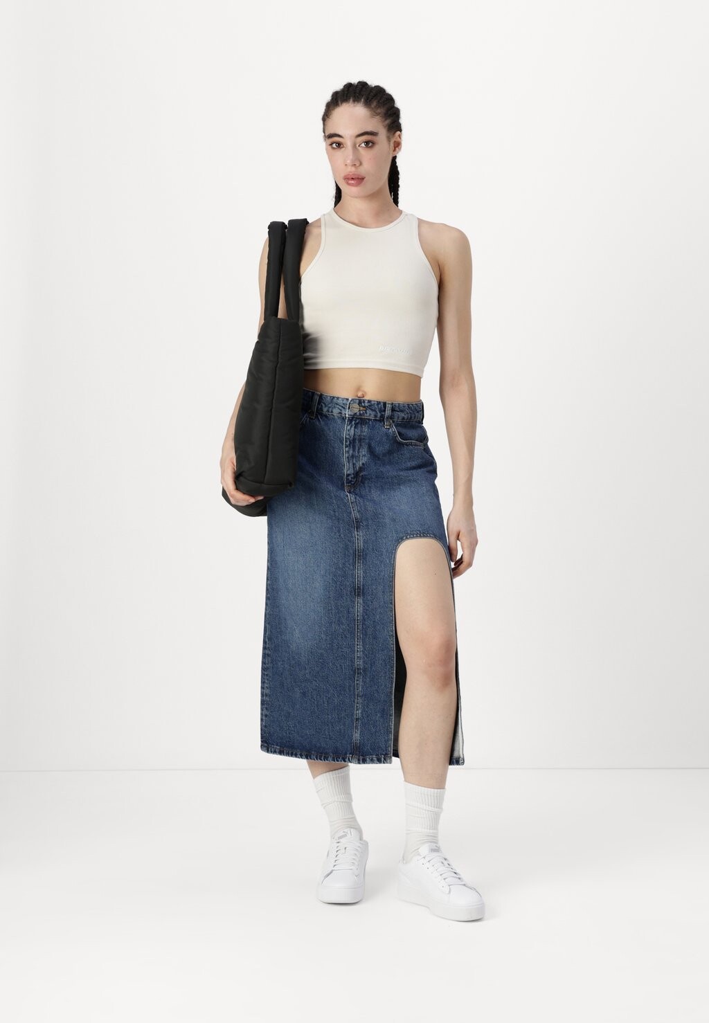 

Топ AYLA CROP Pegador, бежевый