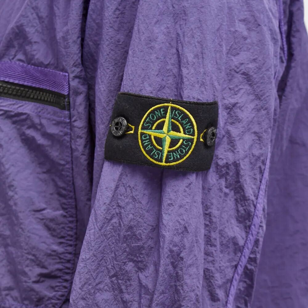 

Stone Island Нейлоновая куртка-рубашка с эффектом металлик, фиолетовый