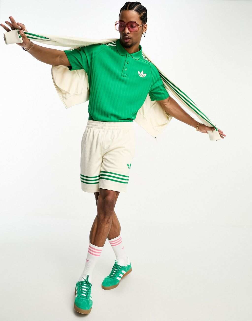 

Белые шорты adidas Originals Adicolor 70s