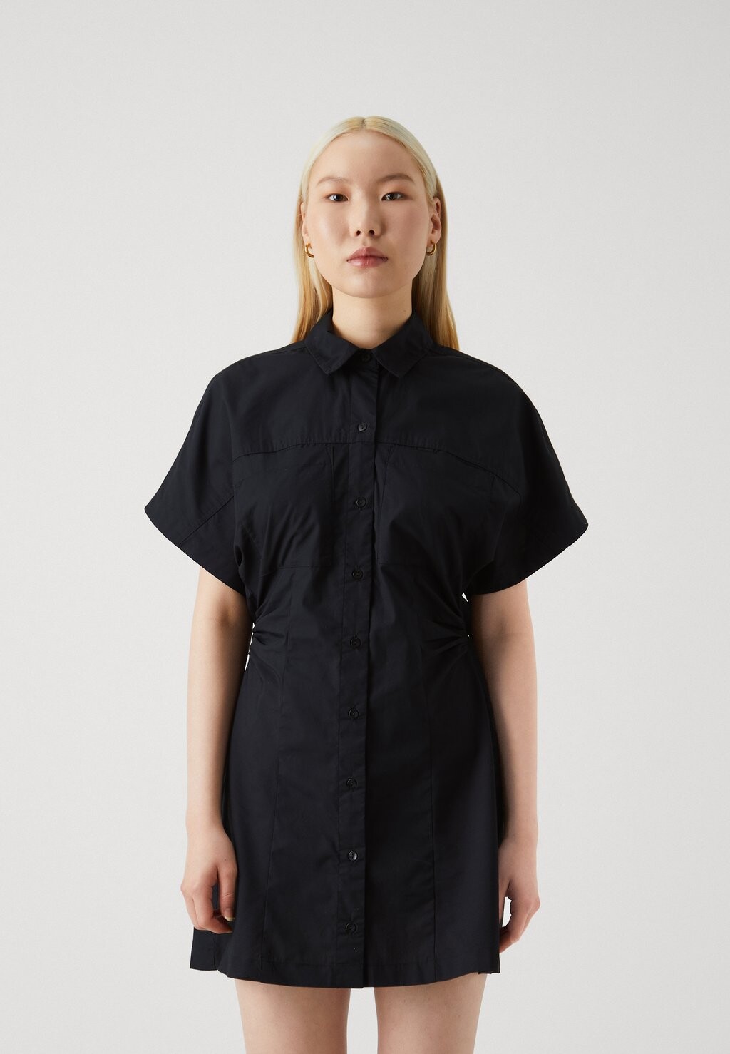 

Платье-рубашка Shirt Dress Abercrombie & Fitch, черная красавица