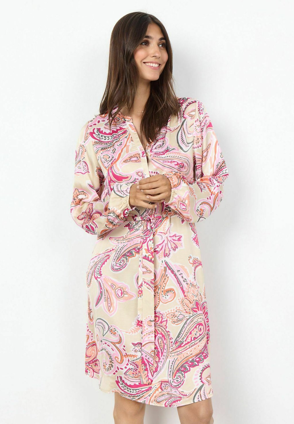 цена Платье-блузка DORINA 3 Soyaconcept, цвет pink combi