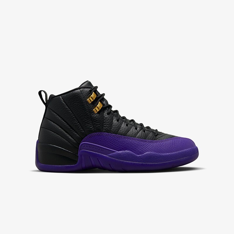 

Кроссовки 12 Retro 'Field Purple' Jordan, фиолетовый