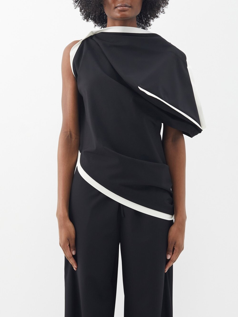 

Драпированный топ из твила Issey Miyake, черный