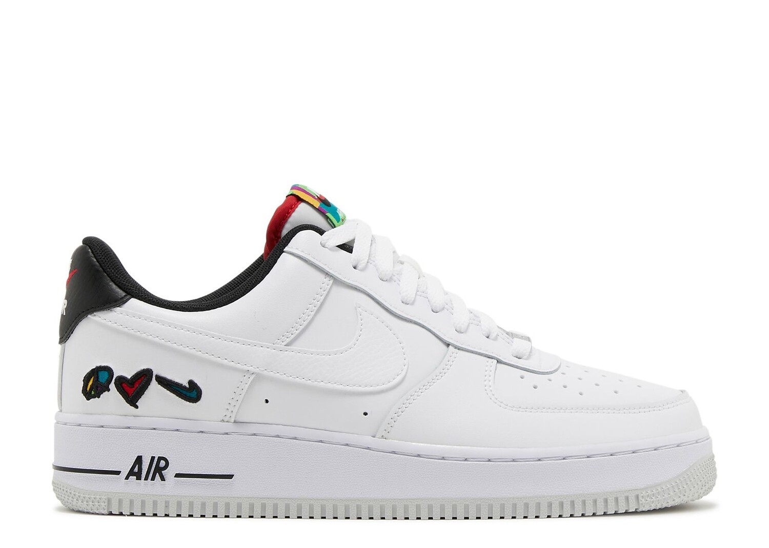 

Кроссовки Nike Air Force 1 '07 Lv8 3 'Peace Love Nike', белый