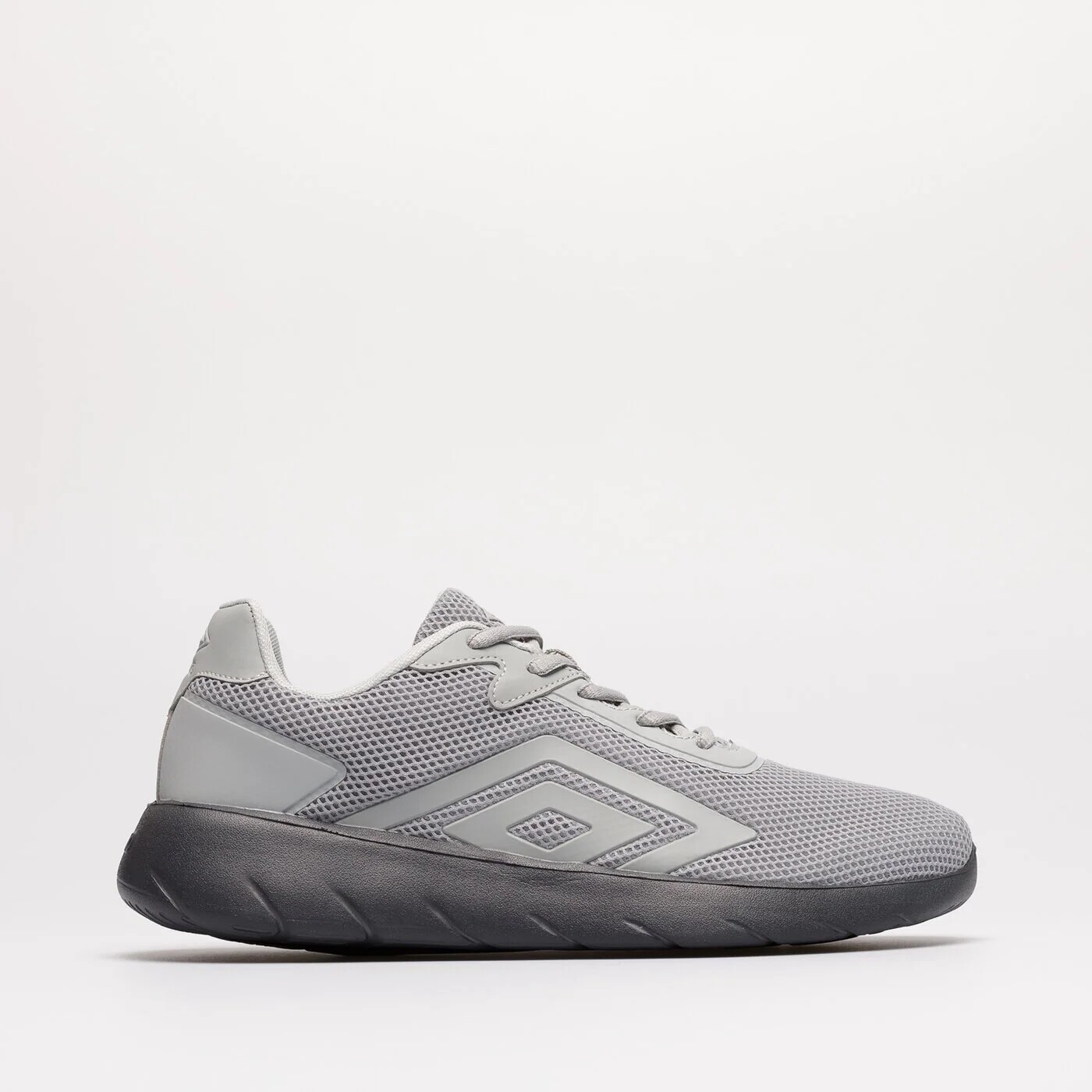 

Кроссовки Umbro Denton II, серый