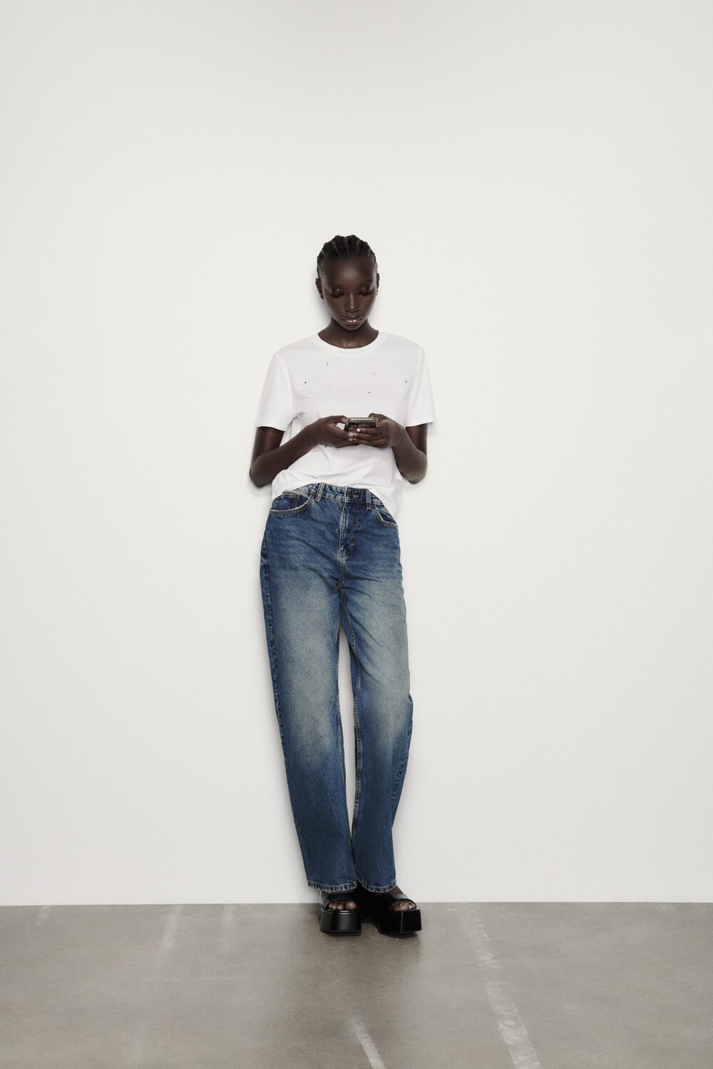 

Хлопковая футболка со стразами Zara, белый