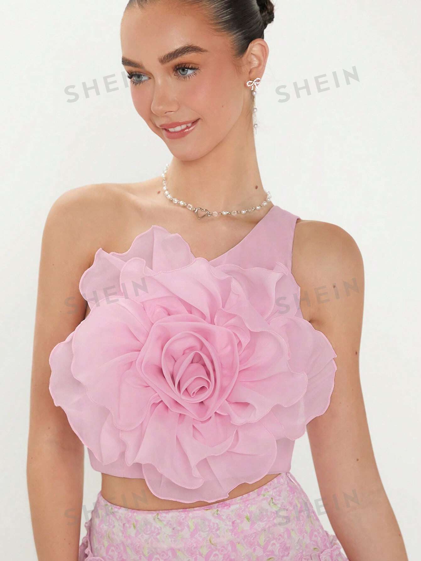 SHEIN ENCHNT Летний женский топ без рукавов с цветочным узором на одно плечо и объемным цветком, розовый