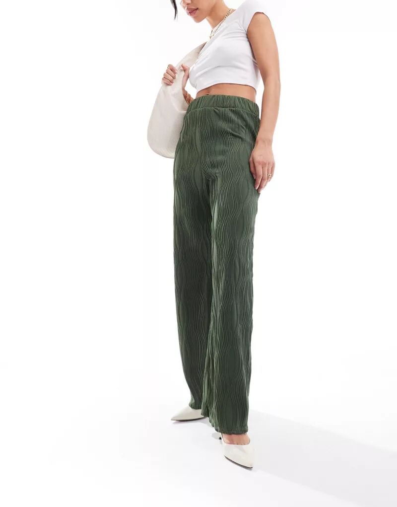 Широкие брюки с принтом New Look цвета хаки брюки koton women 1yak48065pw цвет khaki размер 34
