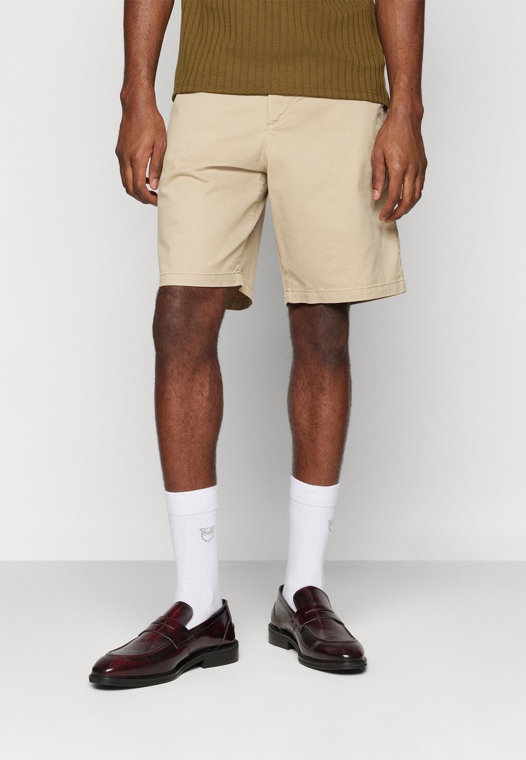 

Шорты GAP, бежевый