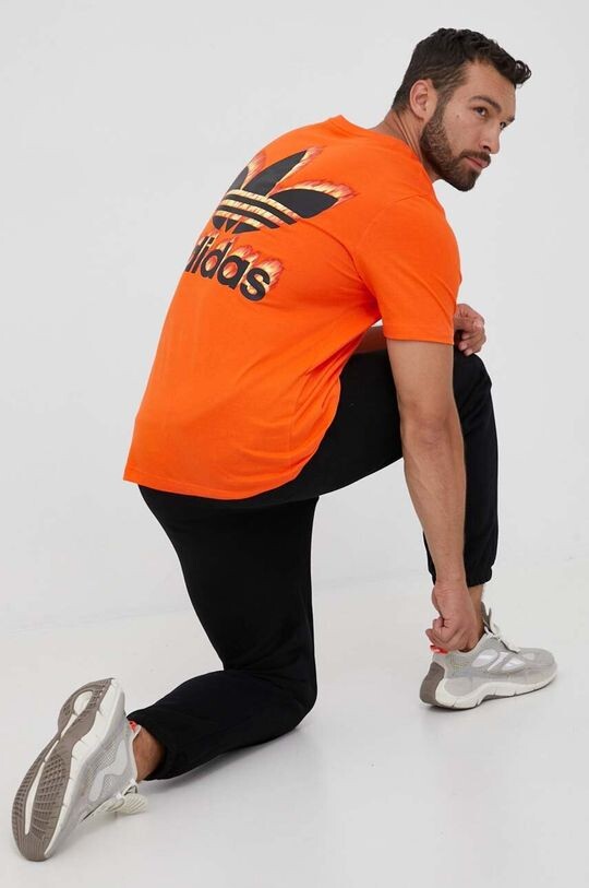 

Футболки adidas Originals, оранжевый