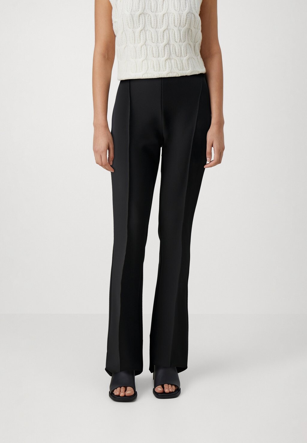 

Тканевые брюки Elisabetta Franchi, черный
