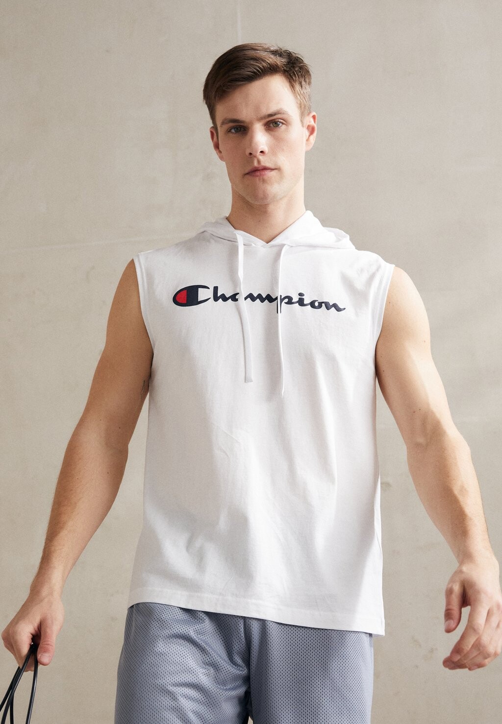 

Топ ICONS HOODED SLEEVELESS Champion, цвет white