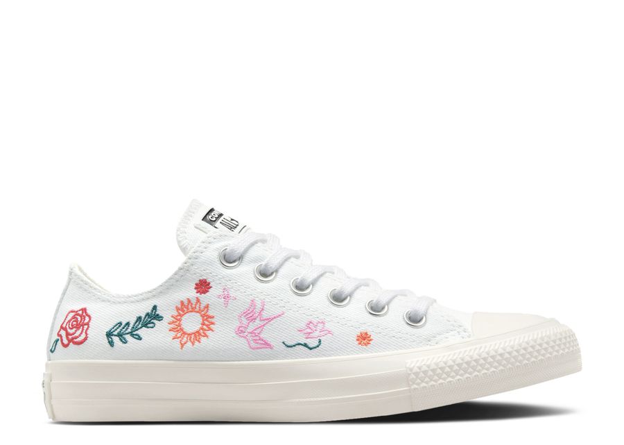 

Кроссовки Converse Wmns Chuck Taylor All Star Low 'Summer Embroidery', белый