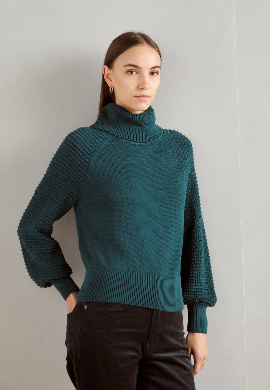 

Свитшот Esprit, изумрудно-зеленый