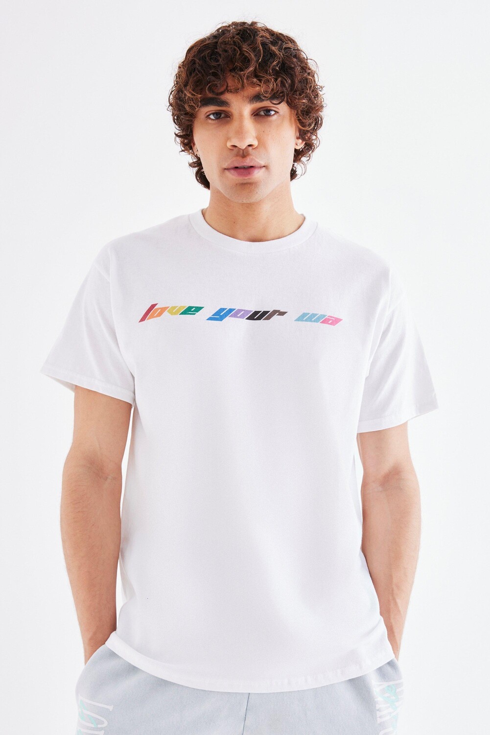 

Футболка love your way pride Boohoo, белый