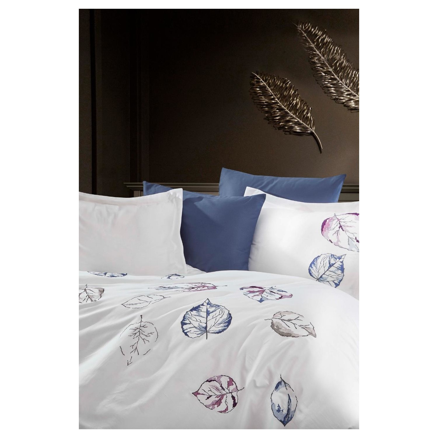 Комплект постельного белья из хлопкового атласа с вышивкой Dantela Cinar для двуспального человека