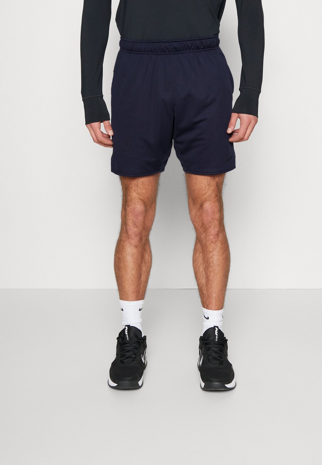 

Спортивные шорты Nike