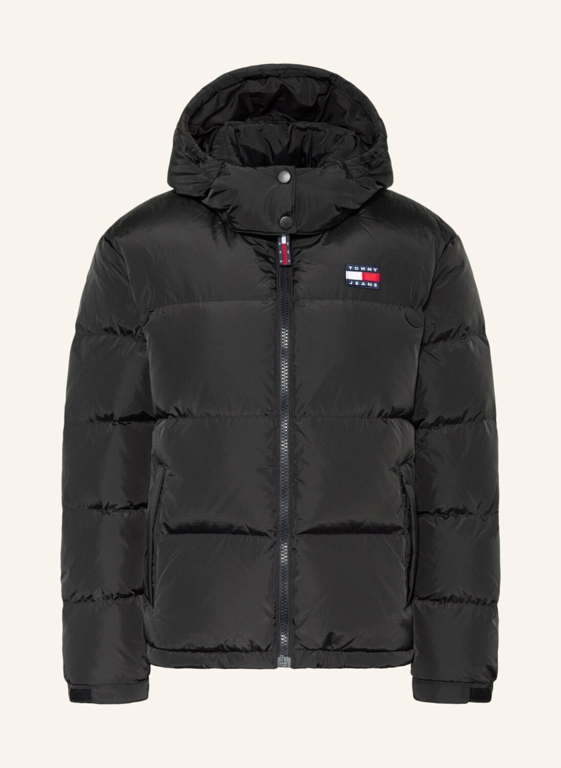

Пуховик TOMMY JEANS mit abnehmbarer Kapuze, черный