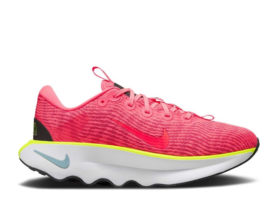 

Кроссовки Nike Wmns Motiva, цвет Hot Punch