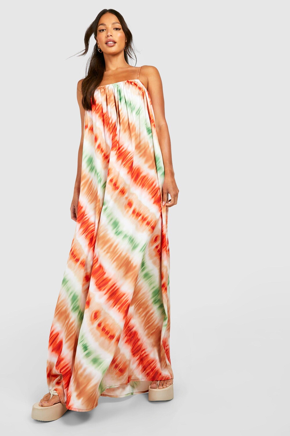 

Платье макси с завязкой на спине tall tie dye Boohoo, разноцветный