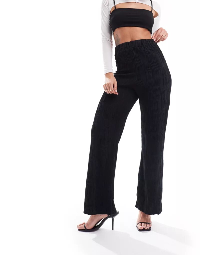 Черные широкие брюки с принтом New Look цена и фото