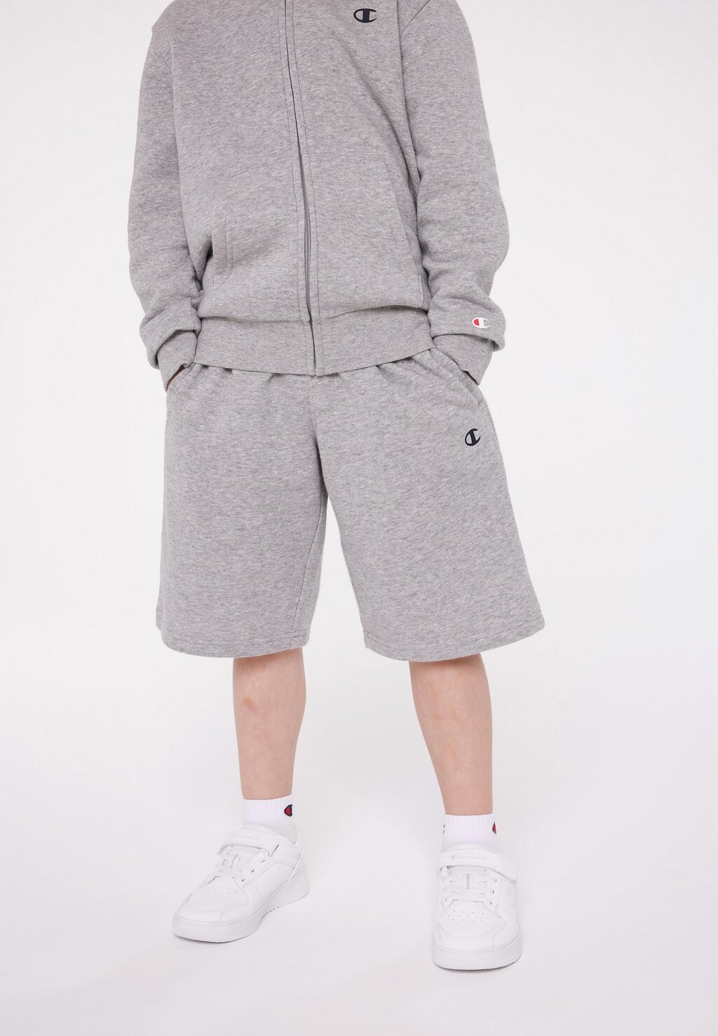

Короткие спортивные брюки BASICS BERMUDA Champion, цвет grau