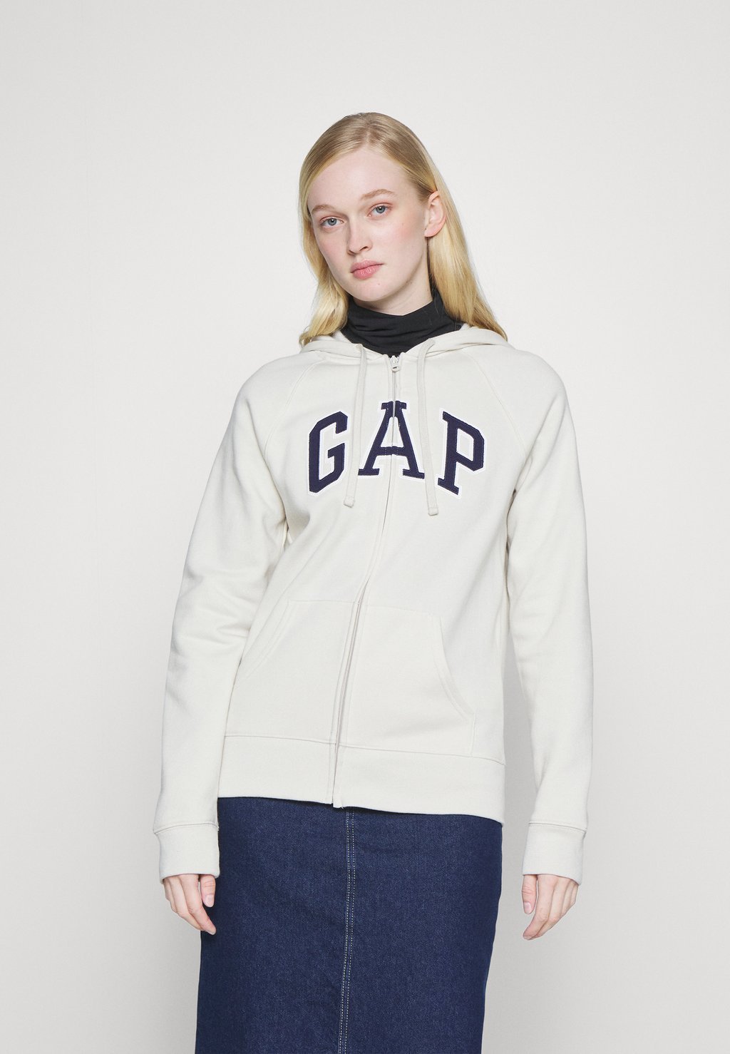 

Толстовка на молнии GAP HERITAGE, бежевый