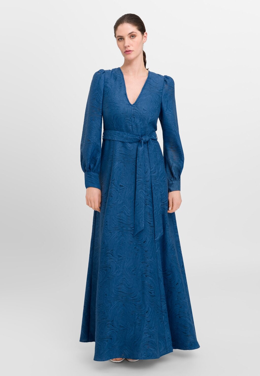 

Длинное платье Nicolin IVY OAK, цвет ozeanblau