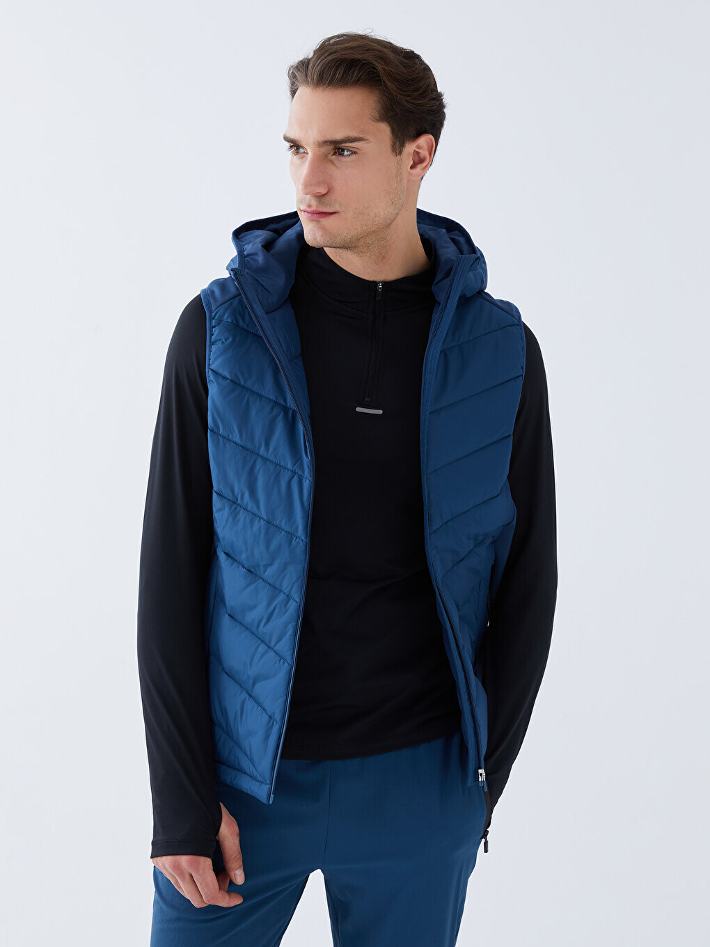 

Мужской пуховик с капюшоном Standard Mold LCW OUTDOOR, индиго