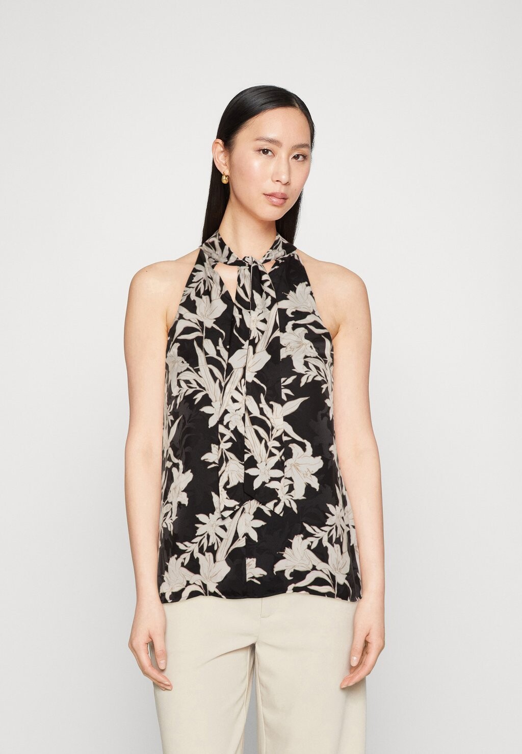 

Блузка MARCIANO BY GUESS, черный