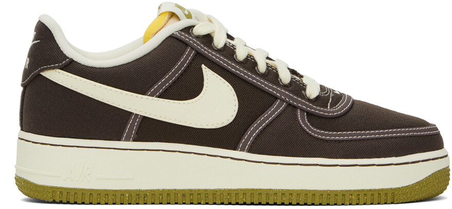 

Коричневые кроссовки Air Force 1 '07 Nike, цвет Baroque brown/Coconut milk