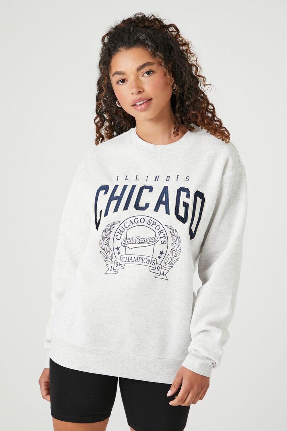 

Пуловер с вышитым рисунком Чикаго Forever 21, серый