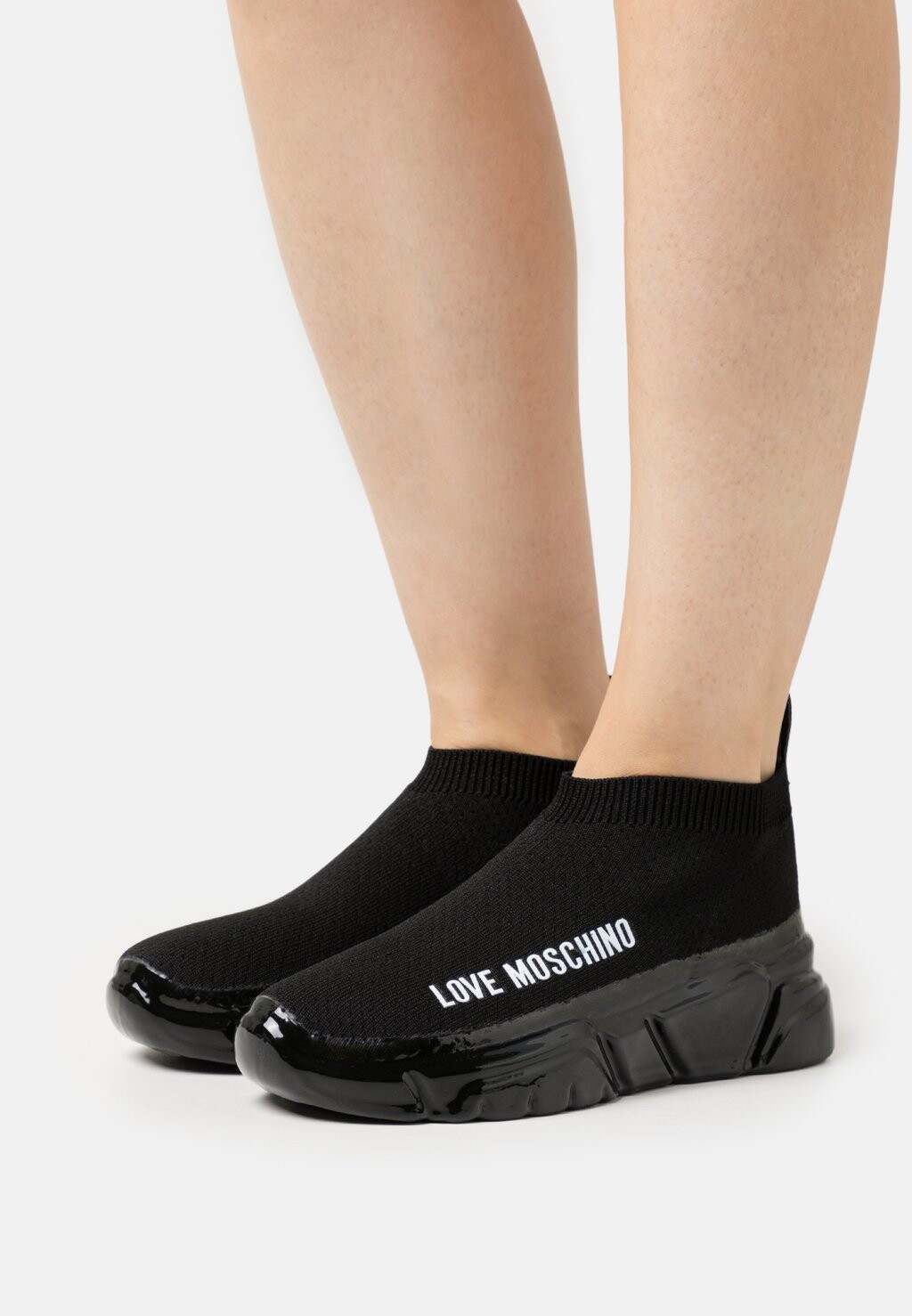 

Кроссовки Love Moschino, черный
