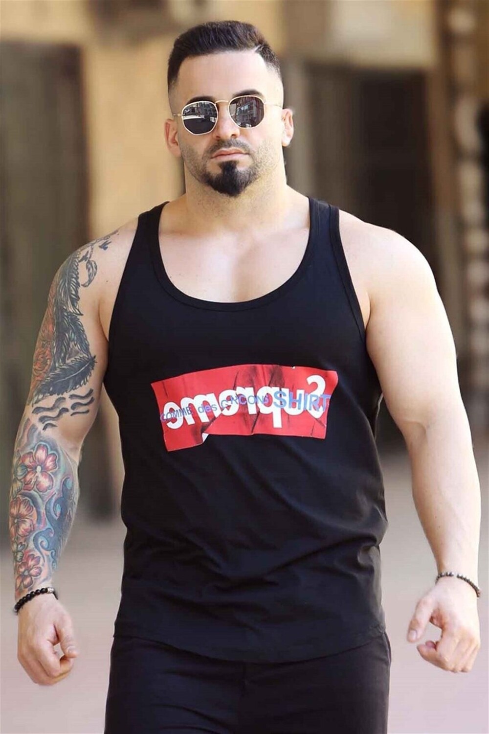 

Футболка Madmext, черный