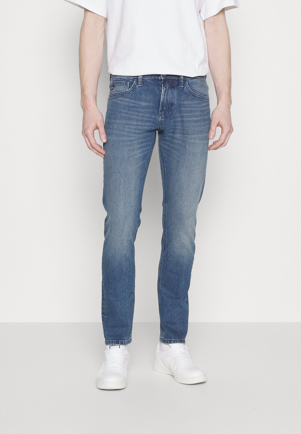

Джинсы Slim fit Tom Tailor