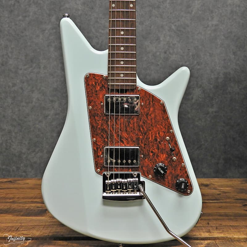 Электрогитара Sterling Albert Lee By Music Man 2022 Daphne Blue New From Authorized Dealer